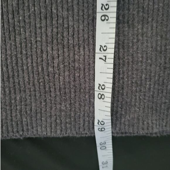 Shu Shu Gray Turtleneck Sleeveless Knit Top - XL - Picture 6 of 6